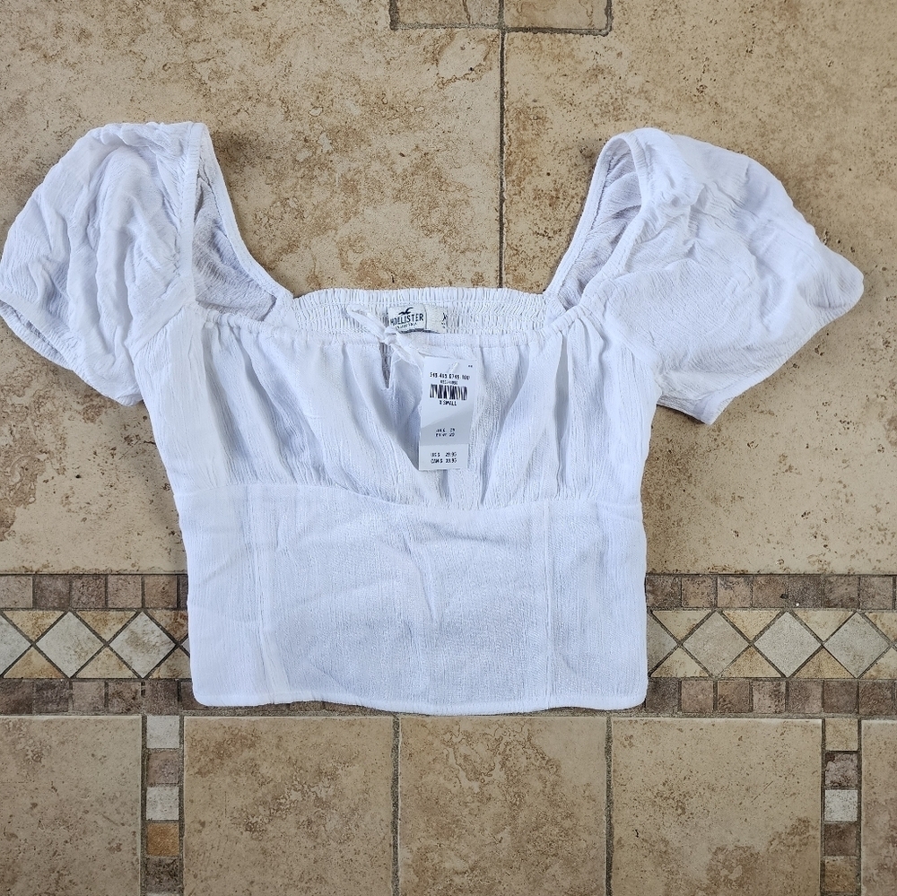 Hollister Crop Top